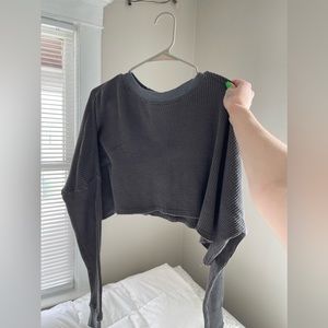 Cropped Long Sleeve Shirt